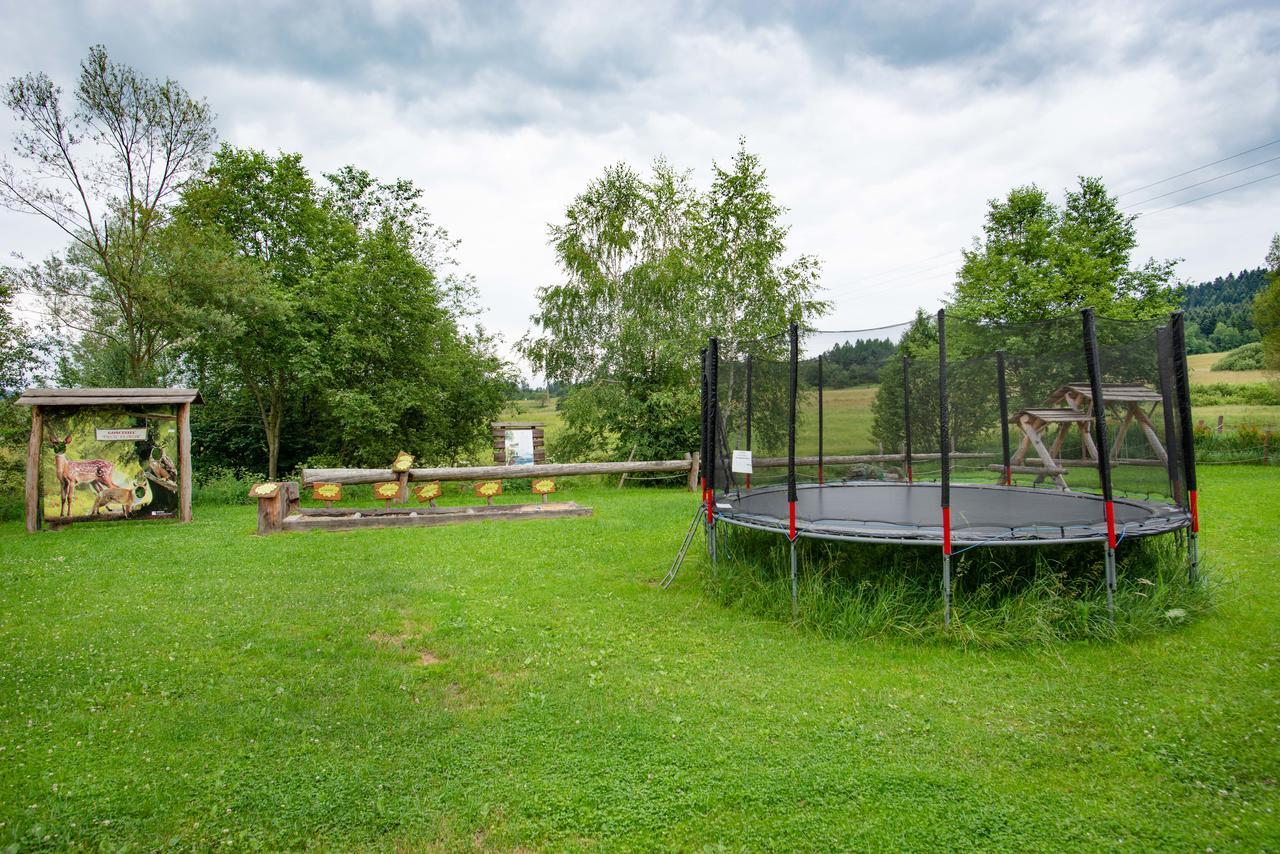 Gościniec Pięciu Stawów Acomodação com café da manhã Ustrzyki Dolne Exterior foto